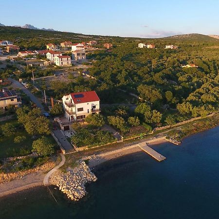 Apartman Baredine Maslenica Bagian luar foto