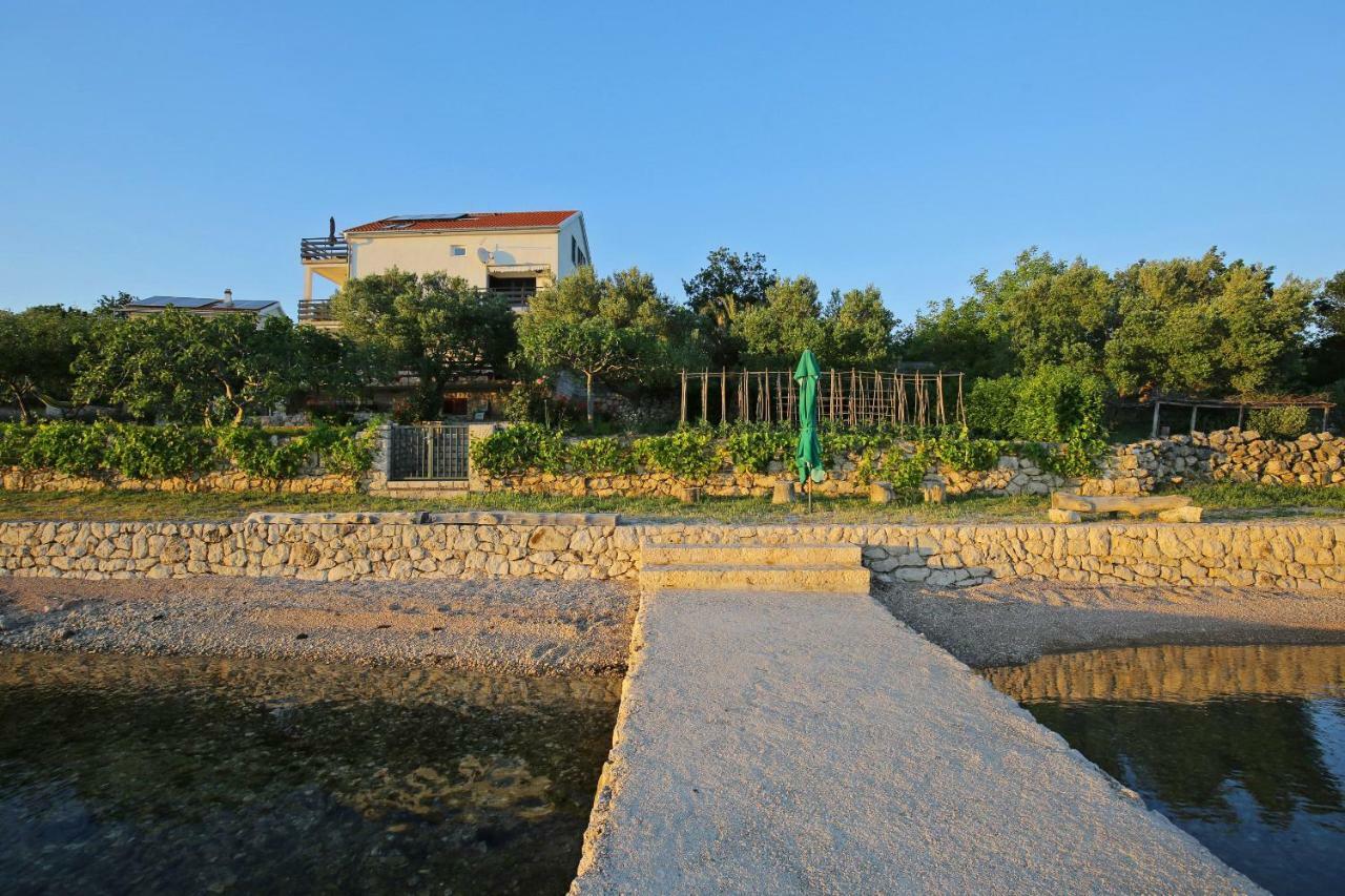 Apartman Baredine Maslenica Bagian luar foto