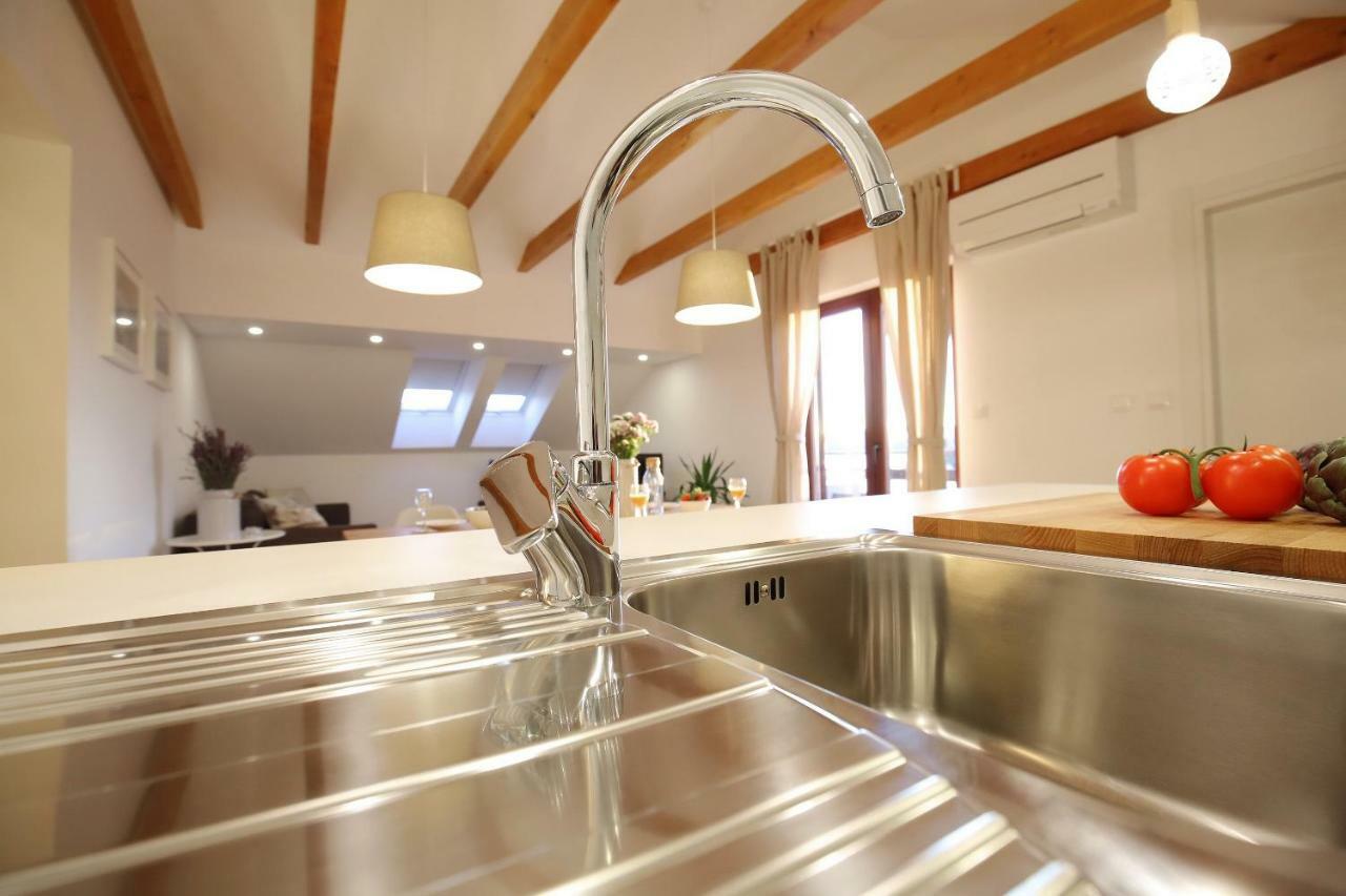 Apartman Baredine Maslenica Bagian luar foto
