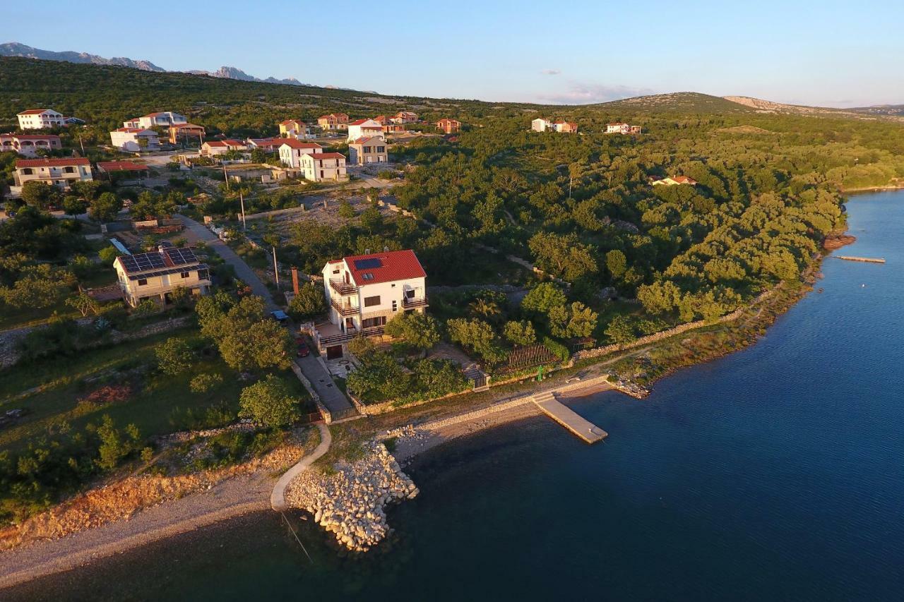 Apartman Baredine Maslenica Bagian luar foto